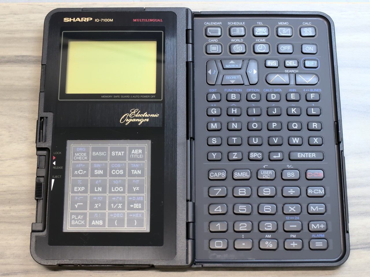 Sharp IQ-7100M